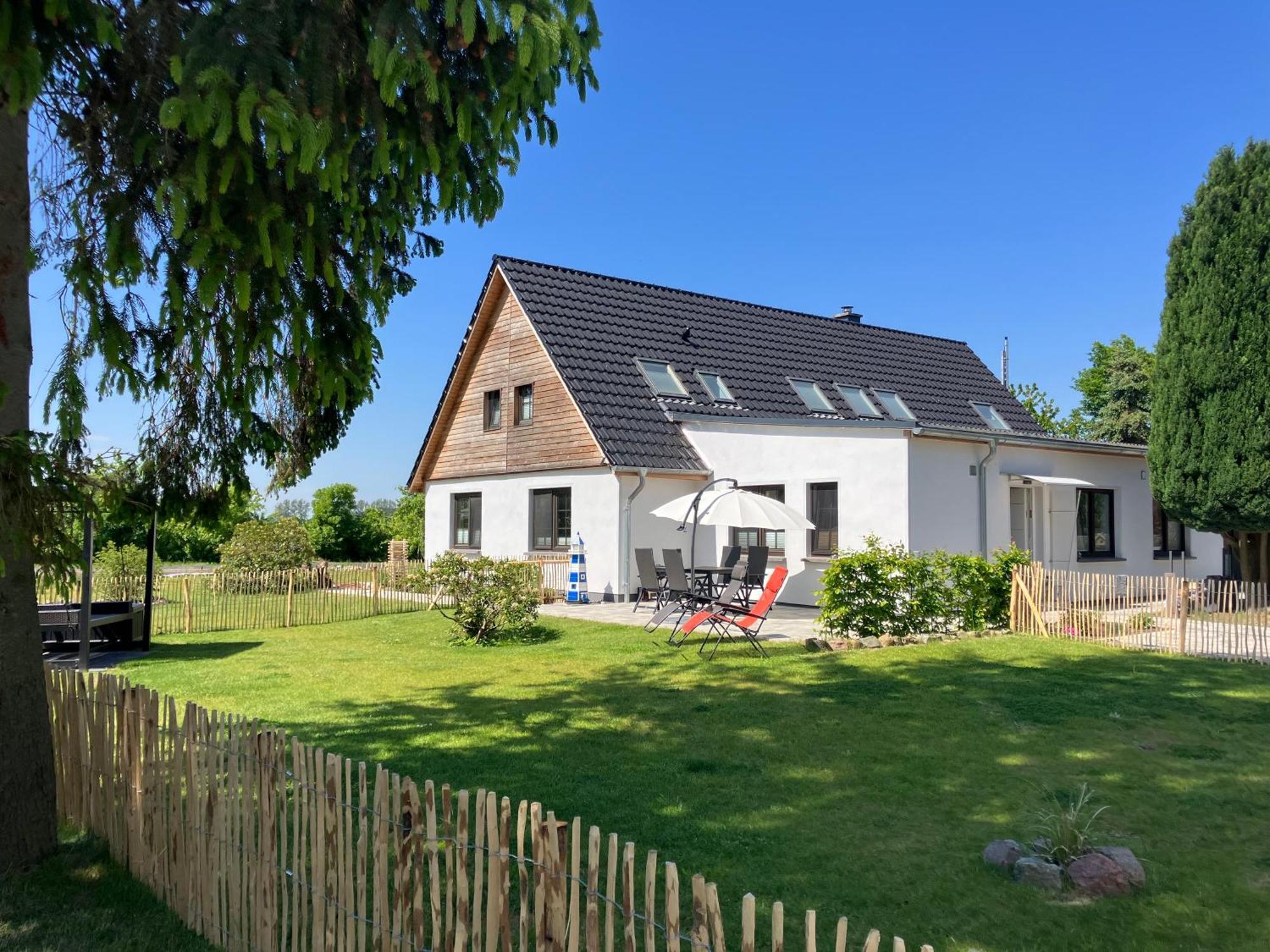 Grosse 4 Sterne Ferienwohnung Beim Boddenstrand Sundhagen-Niederhof Exterior foto